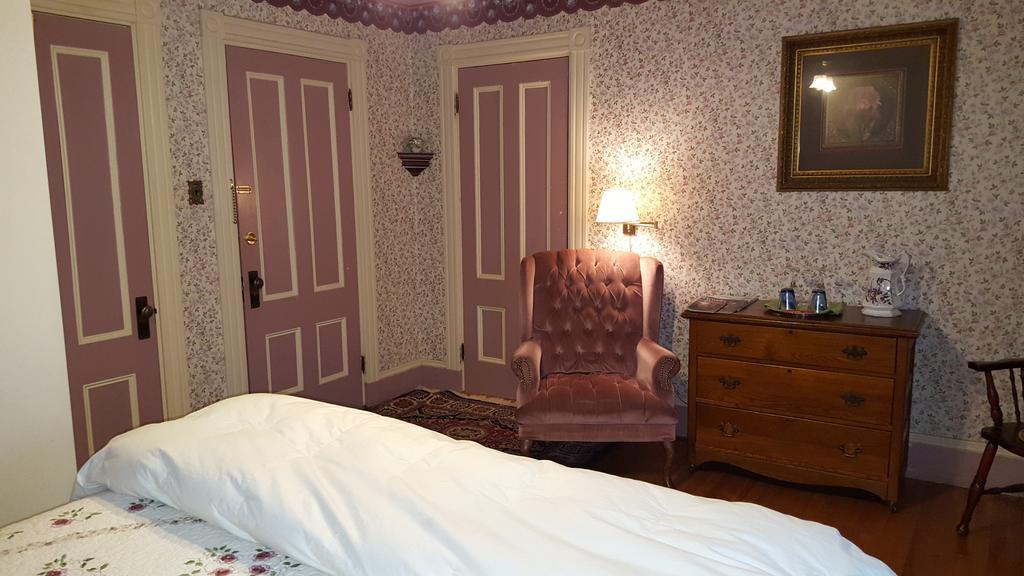 Holidae House Bed & Breakfast Bethel Exterior foto