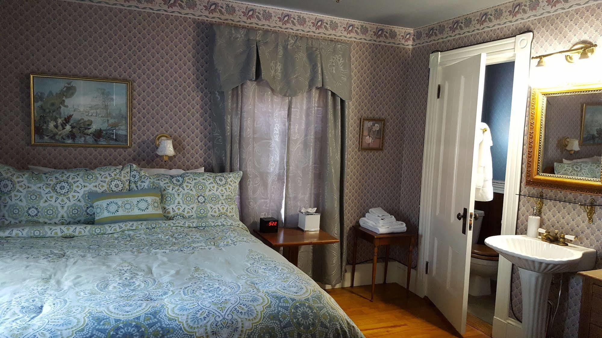 Holidae House Bed & Breakfast Bethel Exterior foto